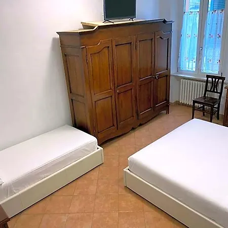 Giulia Bed and breakfast 3*